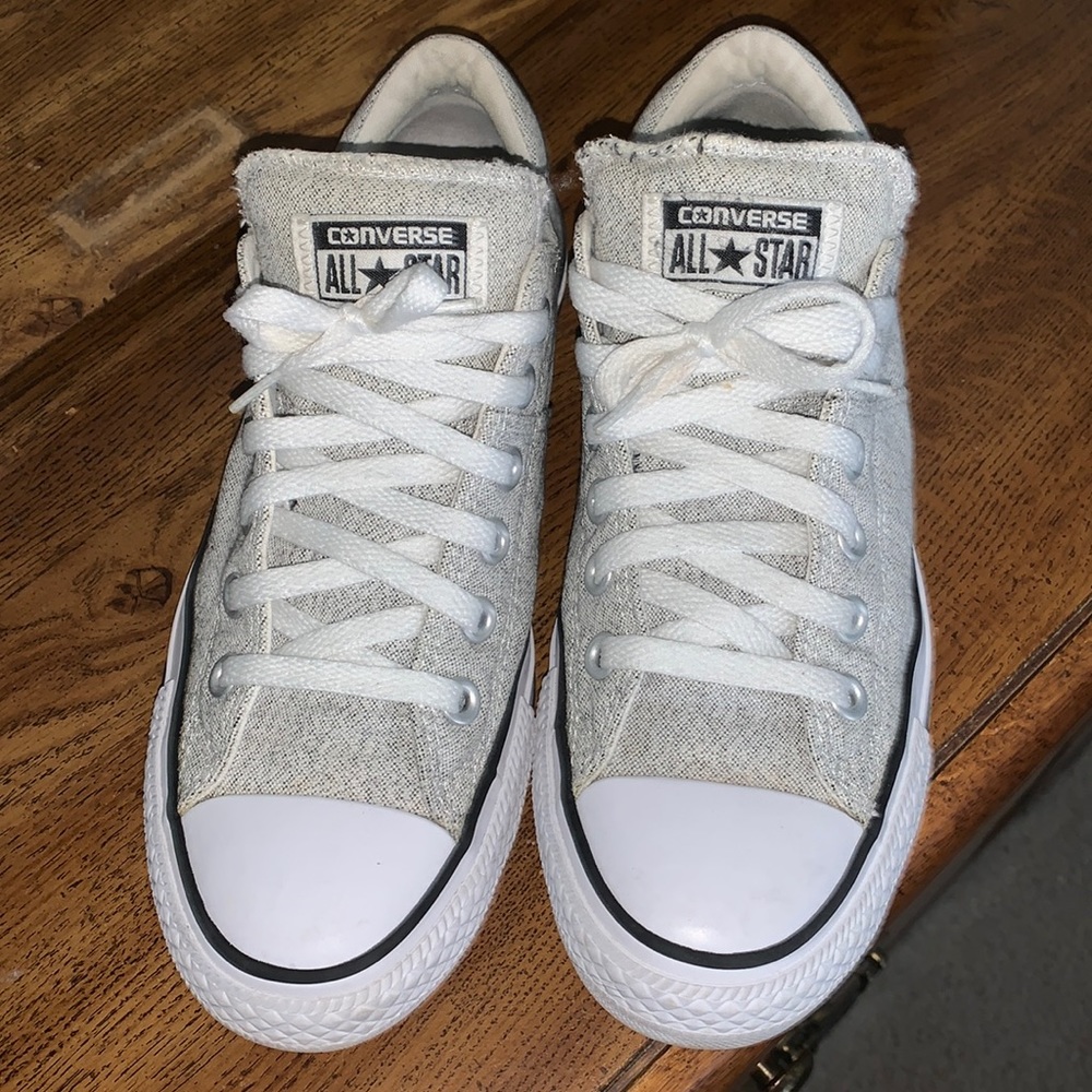 Womens low top Converse